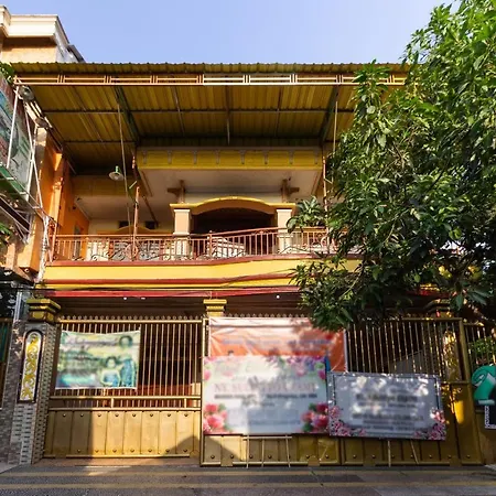 Homestay Gayatri Sawojajar RedPartner-2